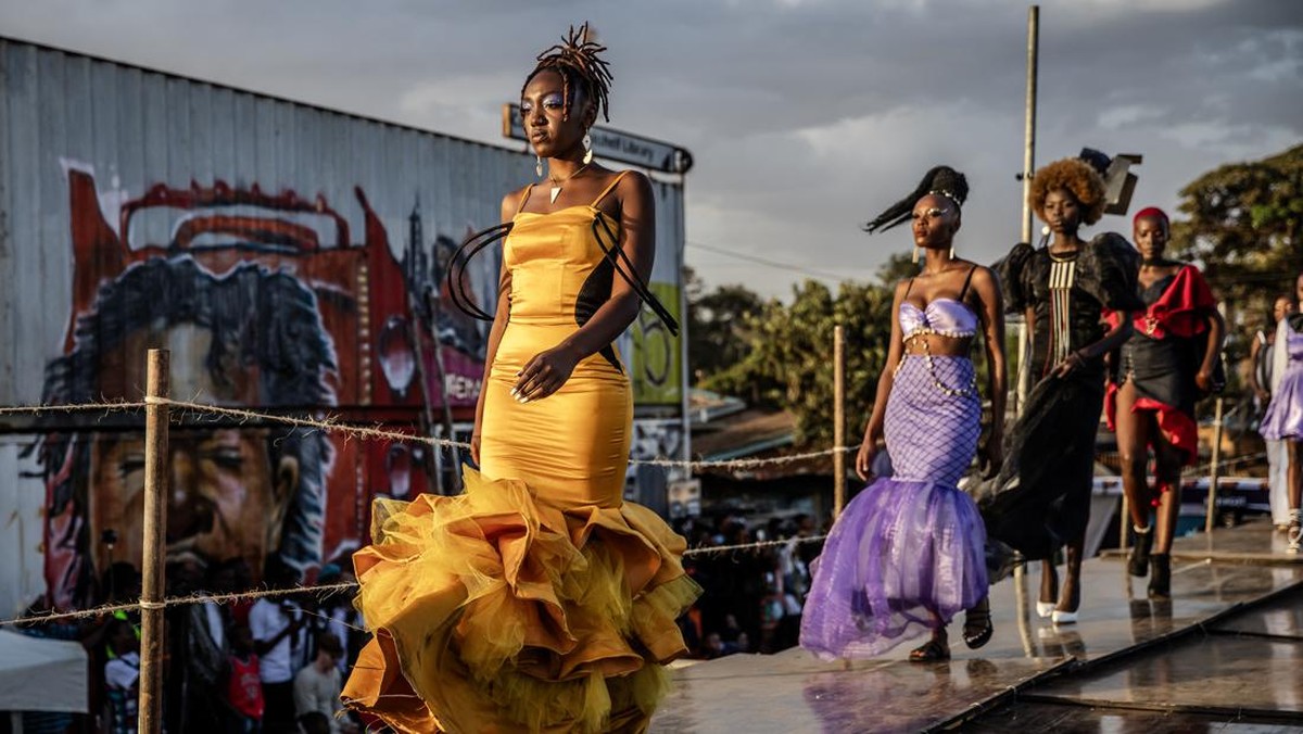 FOTO: Kibera Fashion Week, Kala Kenya Punya Gaya