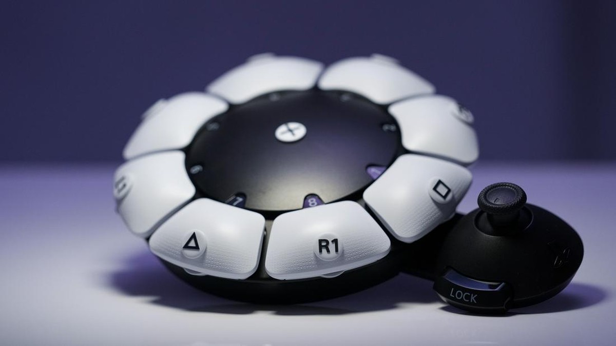 FOTO: Penampakan Stick PS Sahabat Semua Orang, Termasuk Difabel